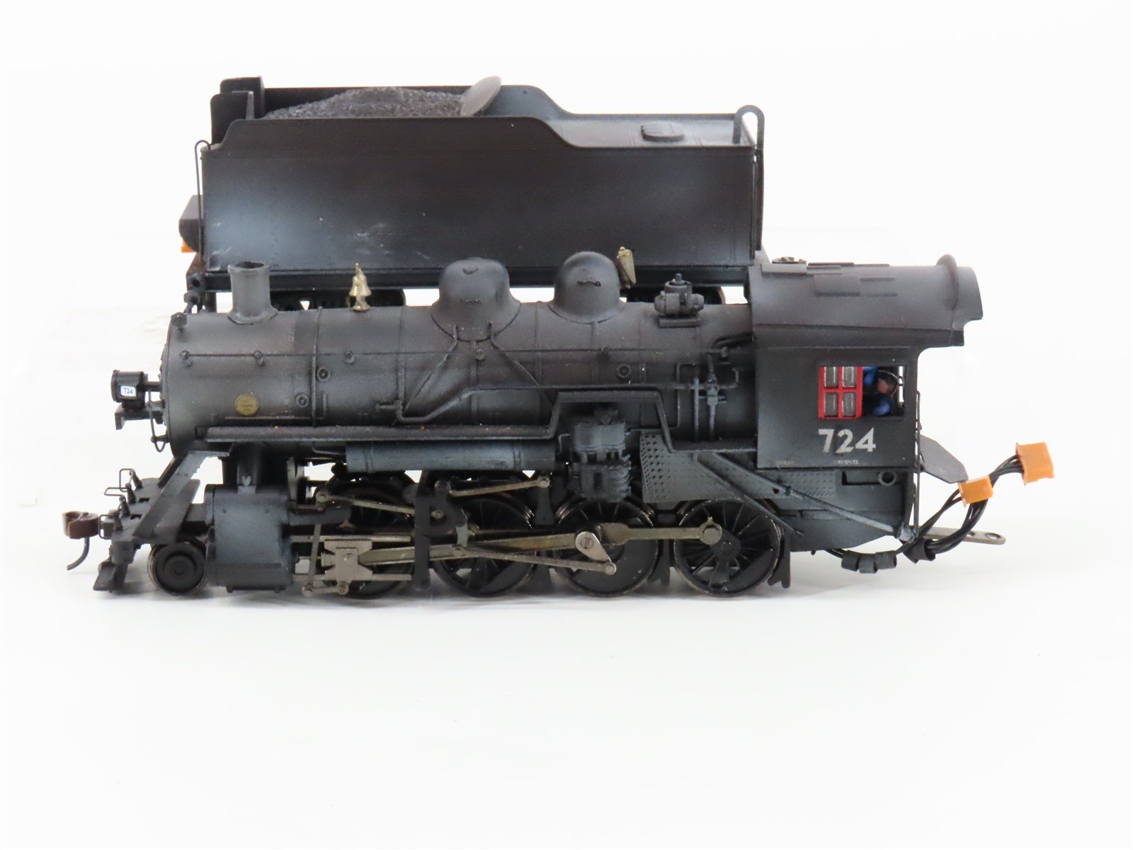 HO Bachmann Spectrum OWR&N / UP 2-8-0 Steam #724 w/ DCC - Custom Weathered