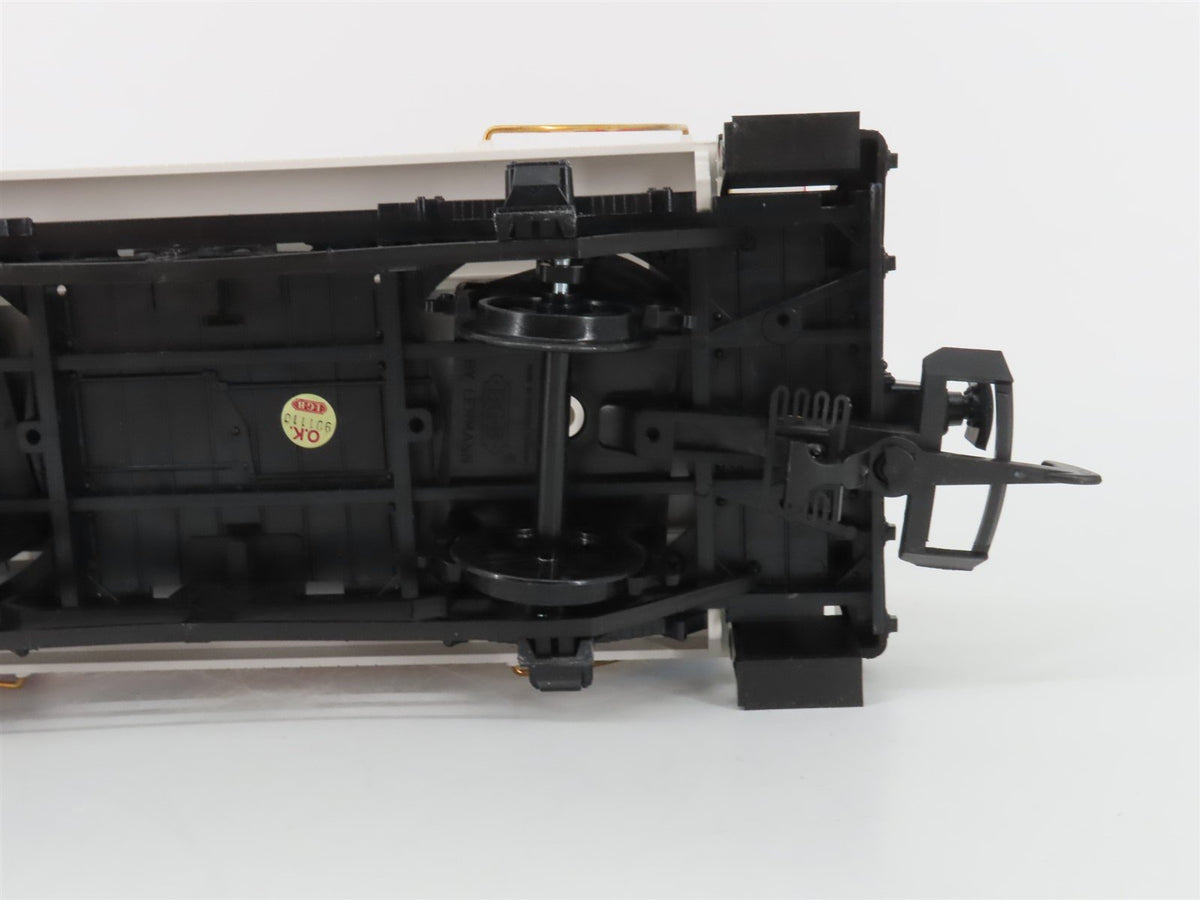 G Scale LGB 4165 Circus Center Cupola Wood Caboose