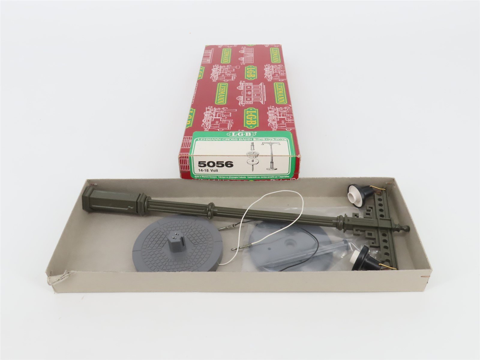 G 1/22.5 Scale LGB 5056 Double Station Light