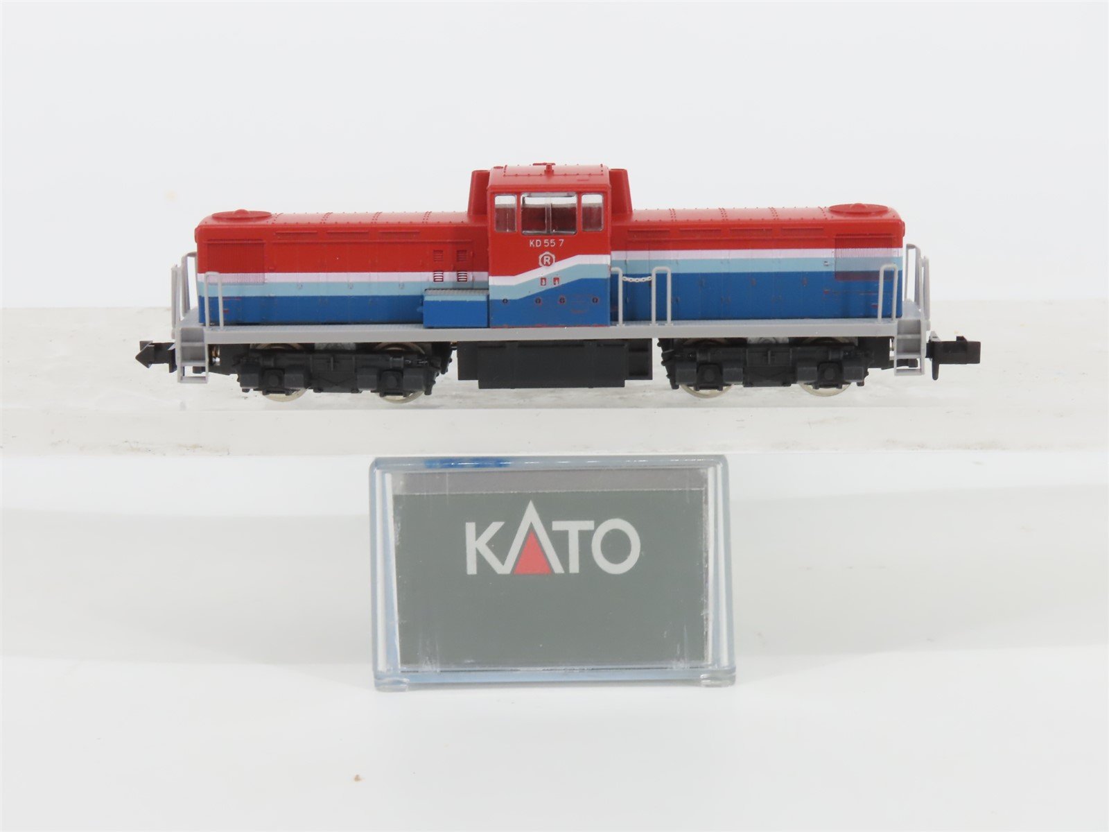 N Scale KATO Keiyo Rinkai Railway Japan KD55 Diesel Locomotive #7