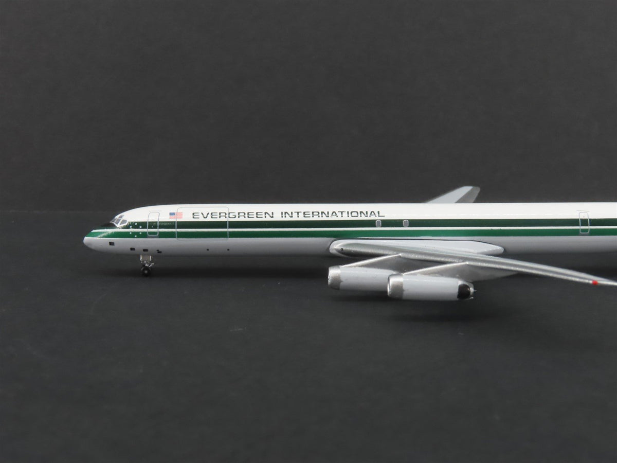 1:400 AeroClassics AC411118 Die-Cast Evergreen Douglas DC-8 Airliner N819EV