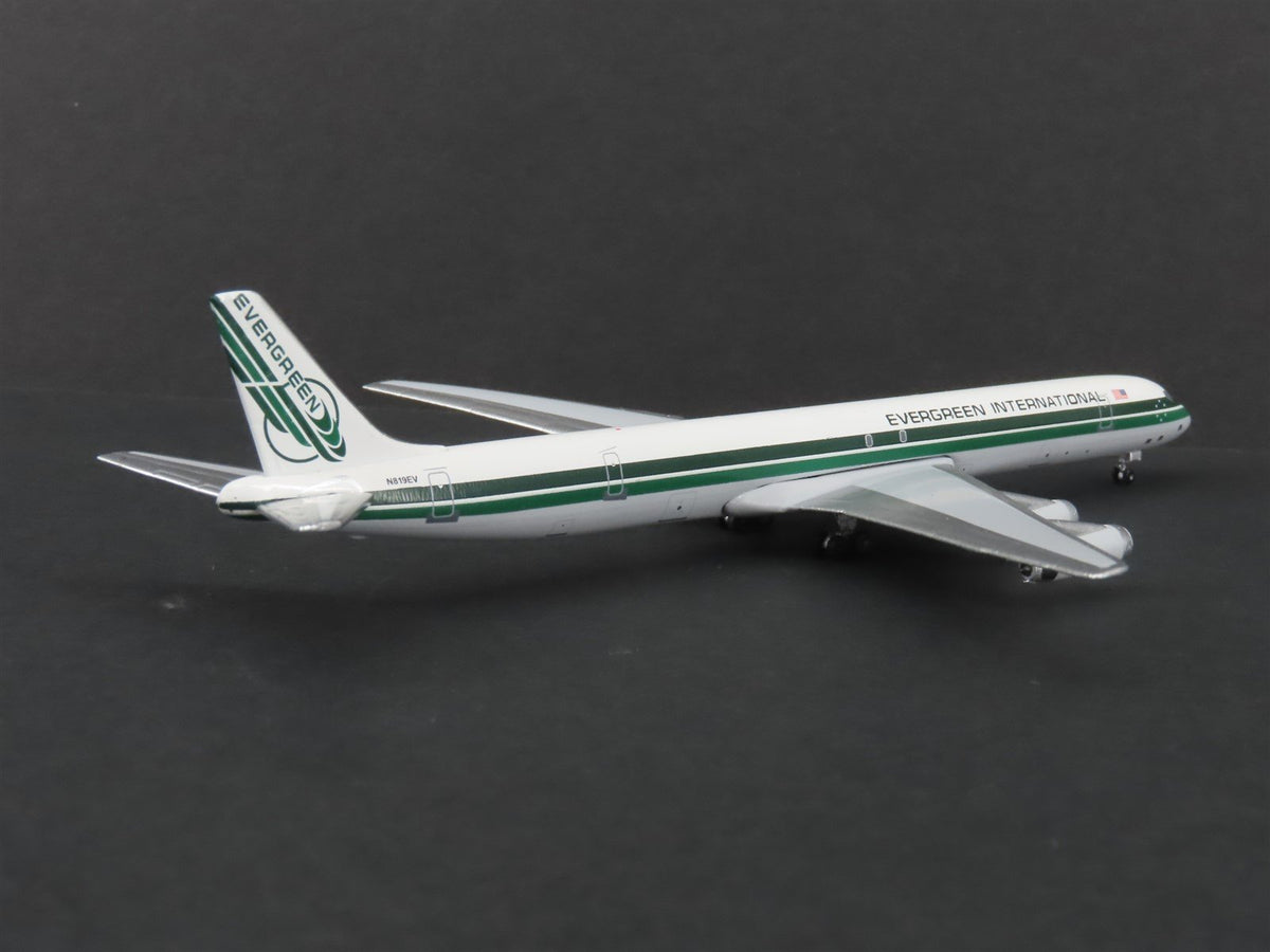 1:400 AeroClassics AC411118 Die-Cast Evergreen Douglas DC-8 Airliner N819EV