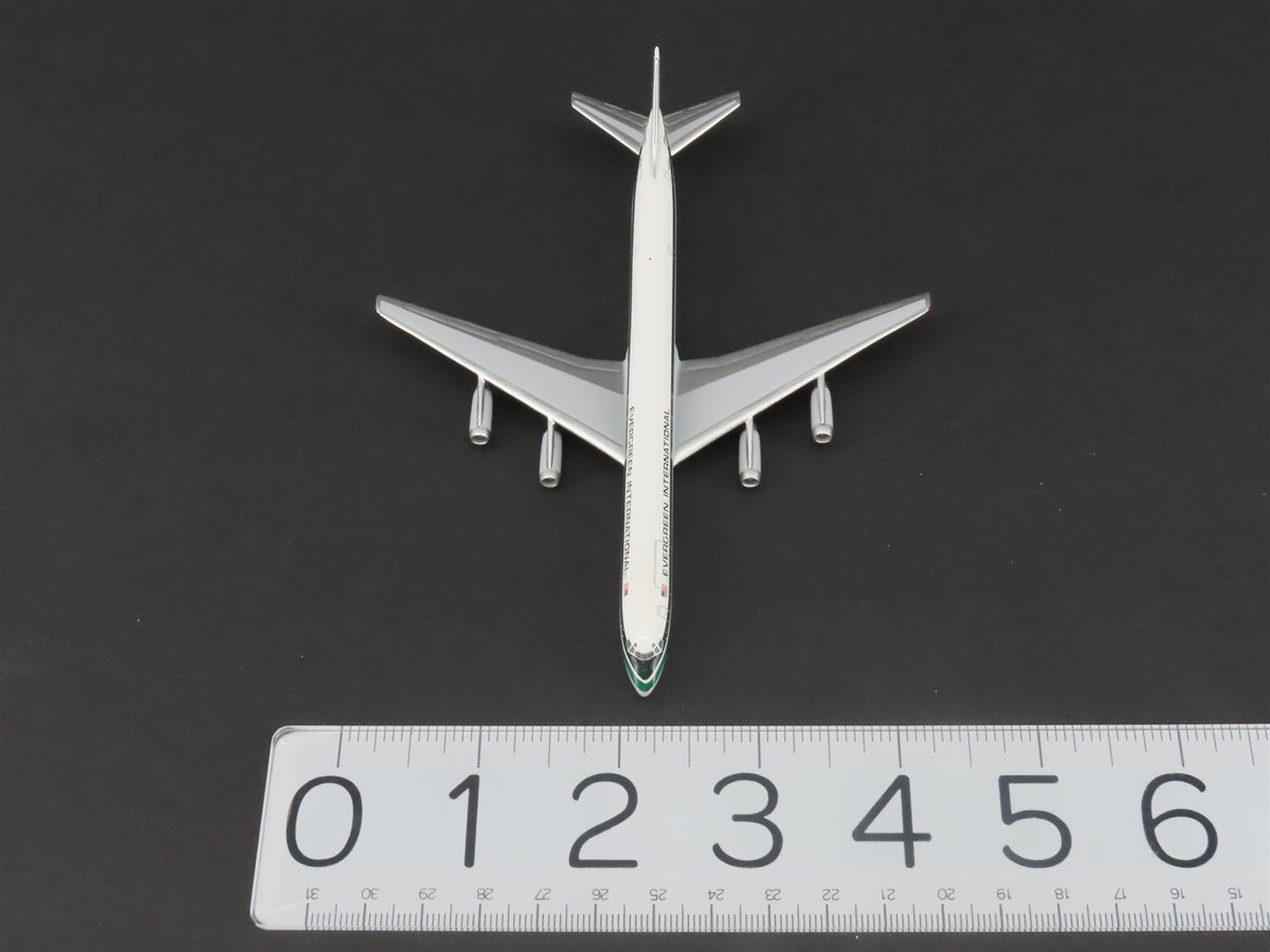 1:400 AeroClassics AC411118 Die-Cast Evergreen Douglas DC-8 Airliner N819EV