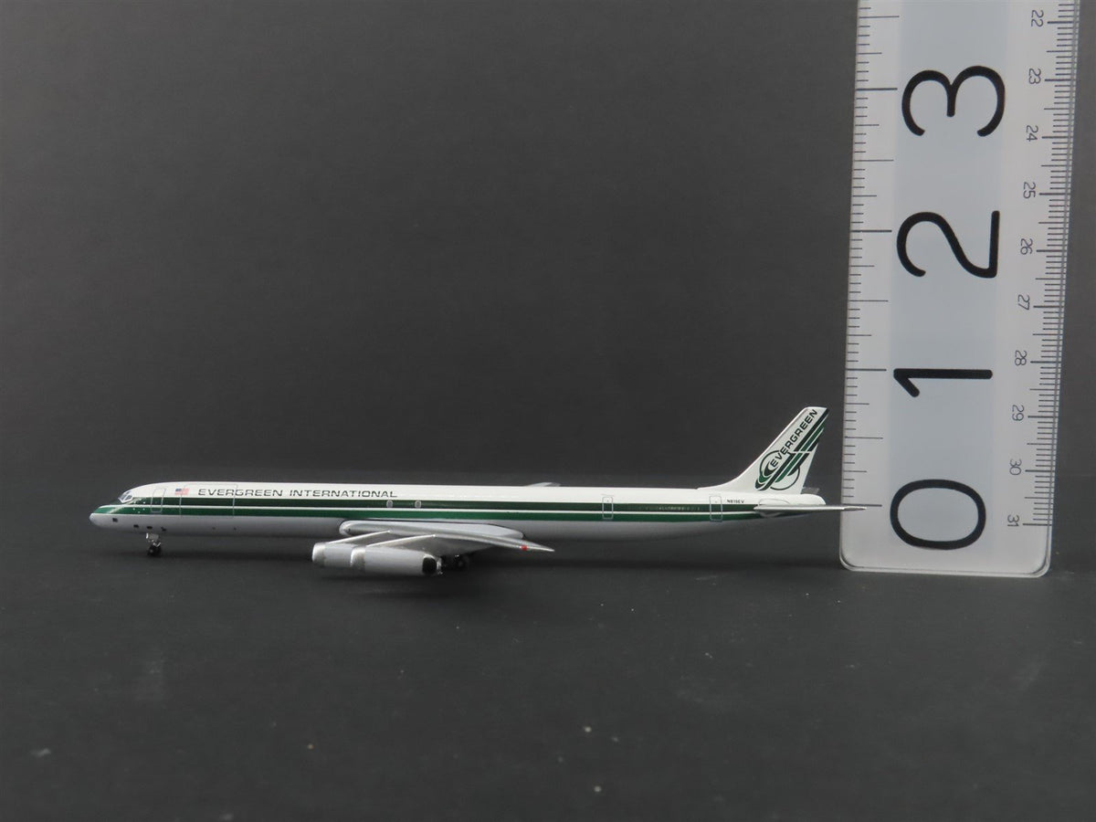 1:400 AeroClassics AC411118 Die-Cast Evergreen Douglas DC-8 Airliner N819EV