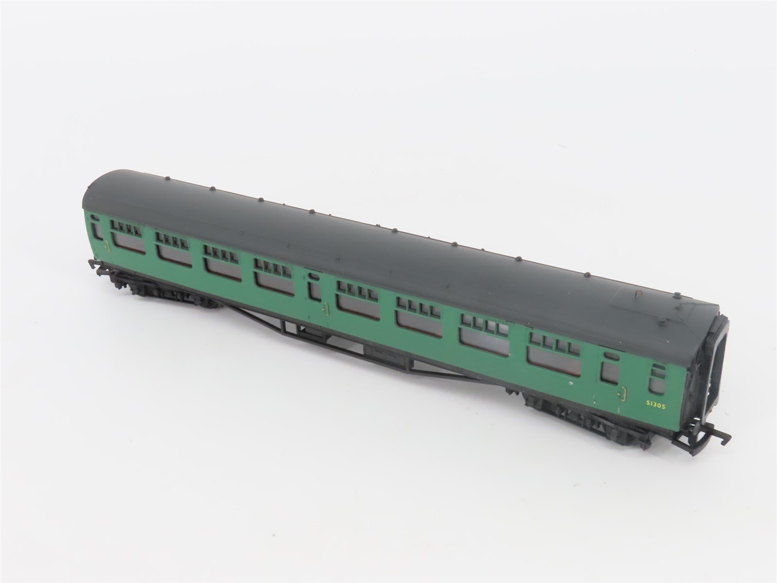 OO Bachmann Branch-Line 34-526 Unlettered 63' Bulleid Corridor Passenger #S1305