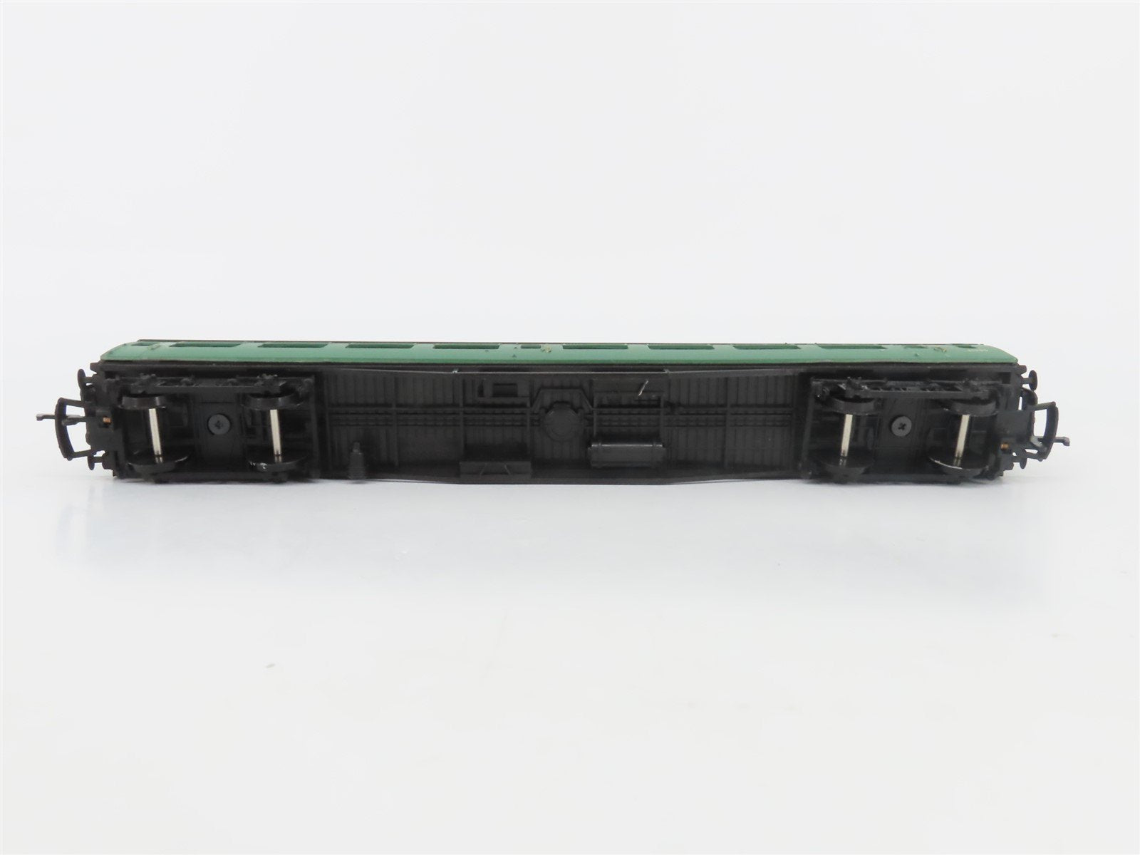 OO Bachmann Branch-Line 34-526 Unlettered 63' Bulleid Corridor Passenger #S1305