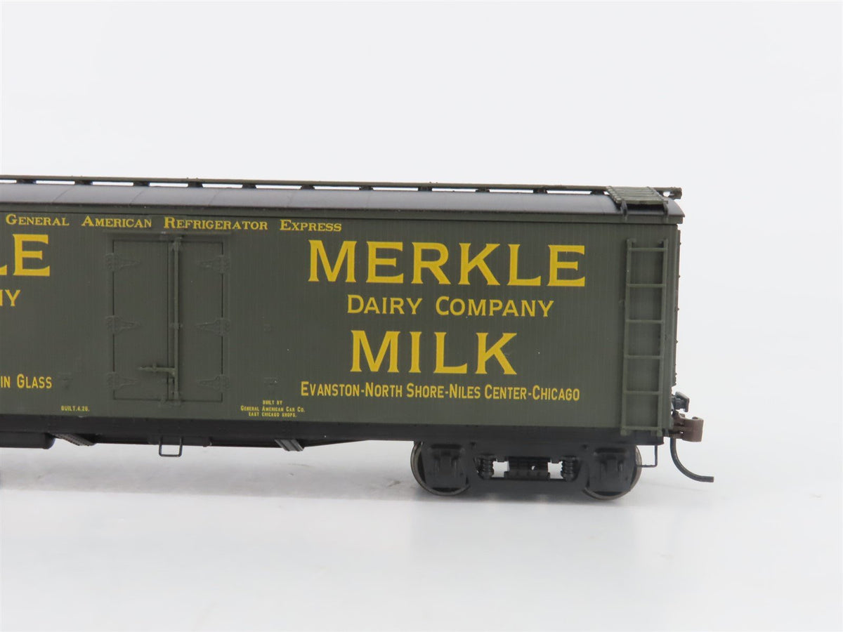 HO Scale Roundhouse 84630 GARE Merkle Dairy Co. Milk 40&#39; Wood Reefer #747