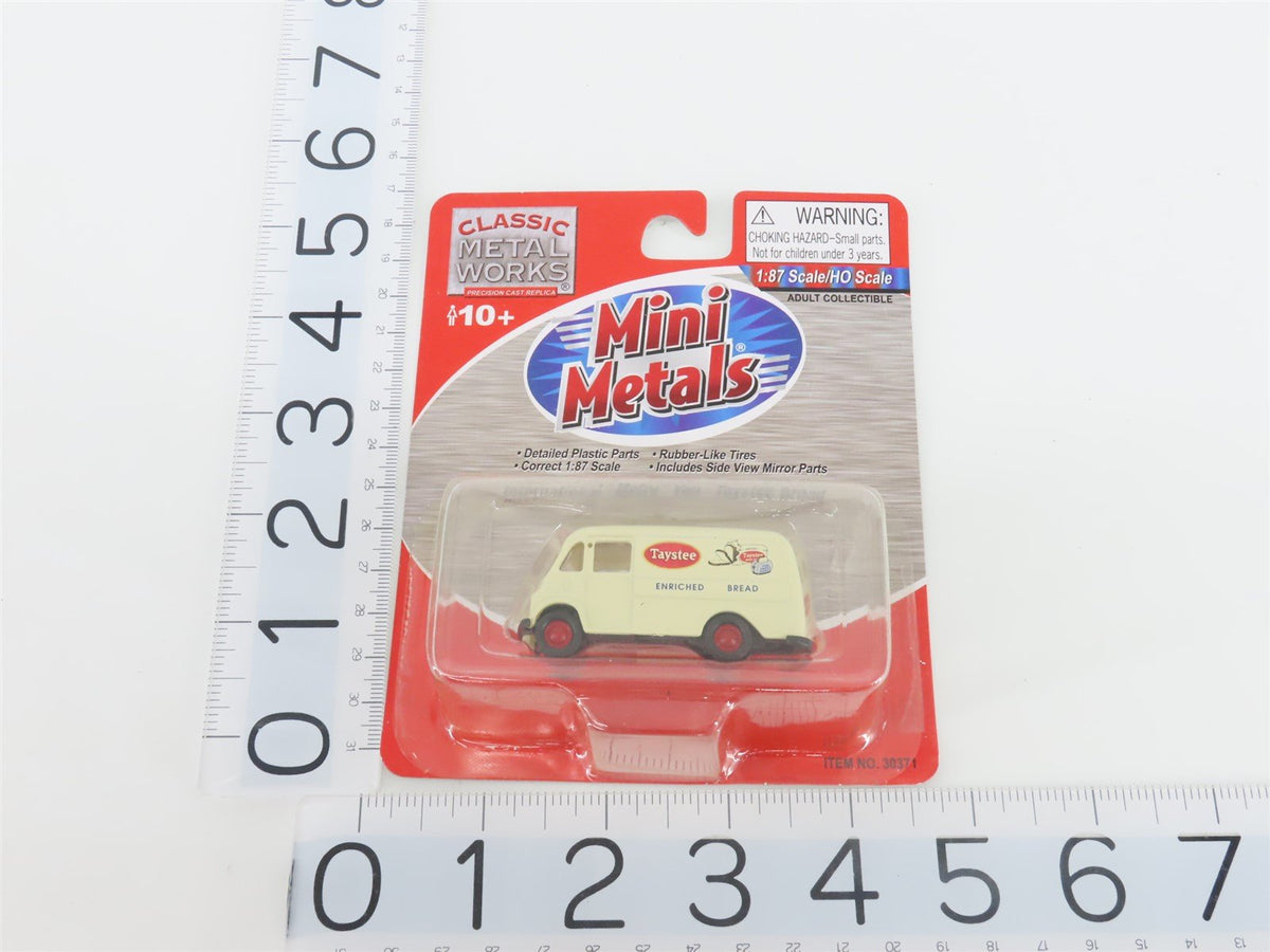 HO 1/87 Scale CMW Mini Metals 30371 Taystee Bread International Metro Van