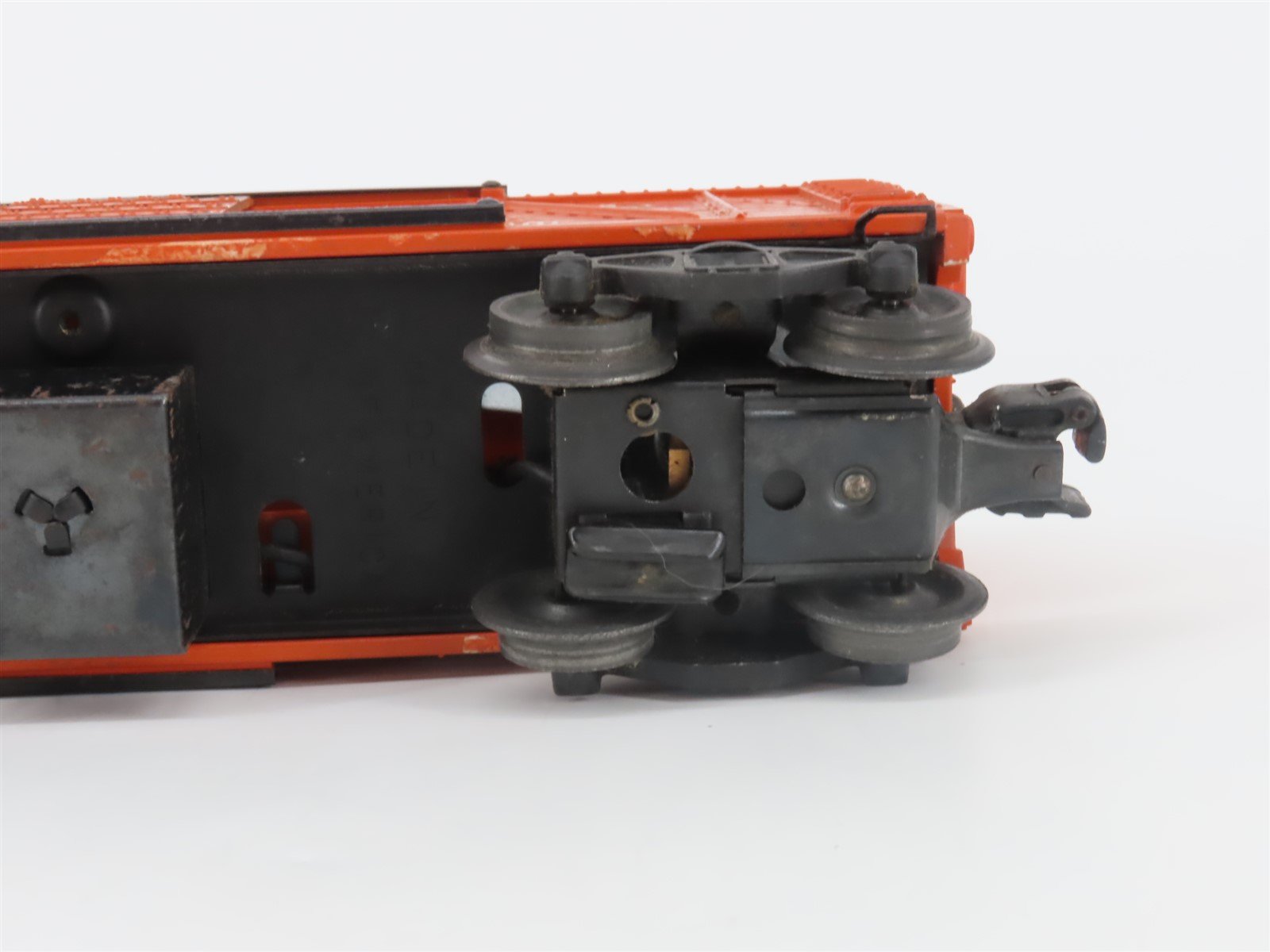 O Gauge 3-Rail Lionel Lines 3656 Operating Cattle Stock Car