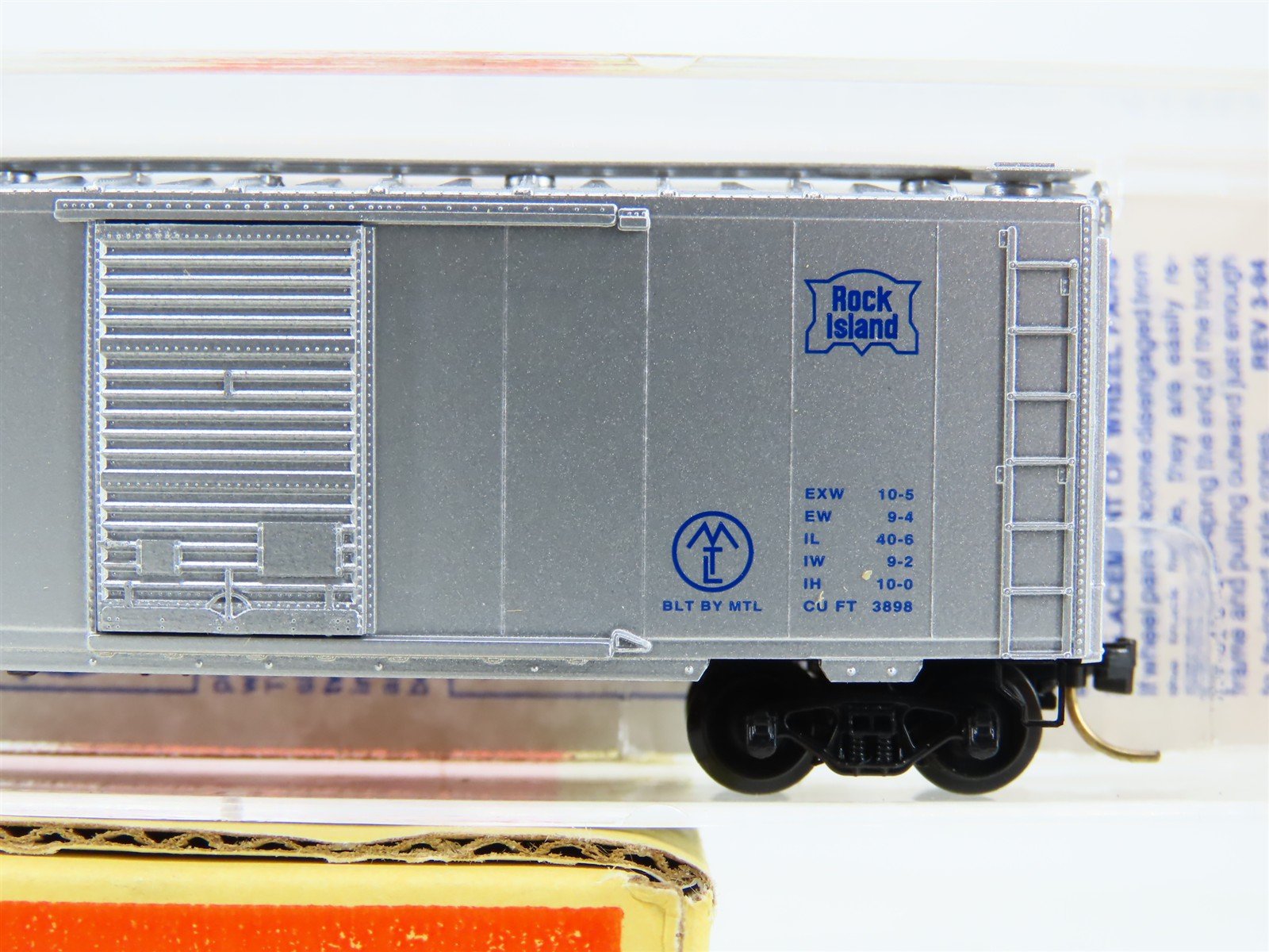 N Micro-Trains MTL 6464-175 Lowell Smith RI Rock Island Box Car 6464