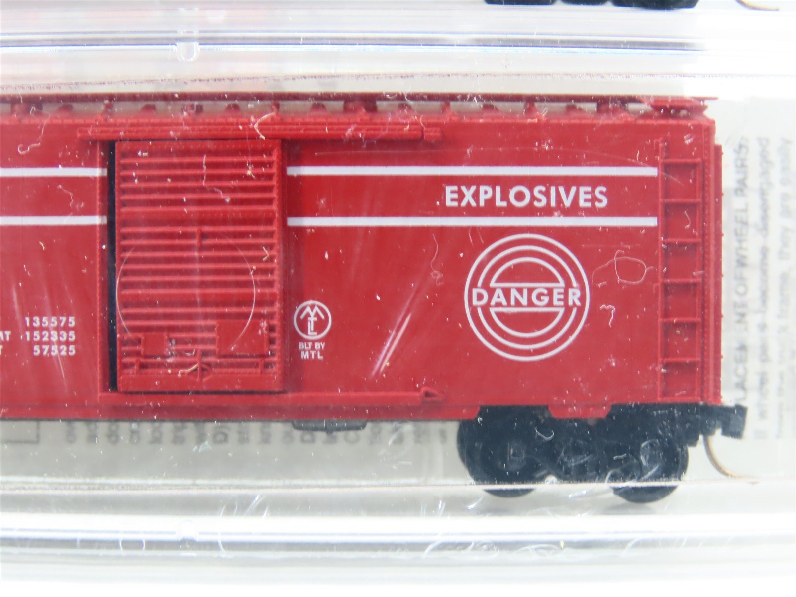N Scale Micro-Trains MTL 6464 Lowell Smith Exploding Box Cars 2 Pack-- Sealed