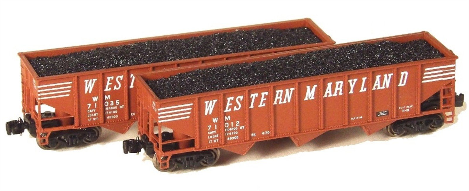 Z FULL THROTTLE FT5011 WM Western Maryland 40' 3-Bay Hoppers w/ Load - Set #1