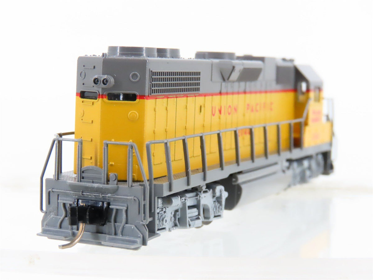 N KATO 176-015 UP Union Pacific &quot;We can handle it.&quot; EMD GP38-2 Diesel #2040