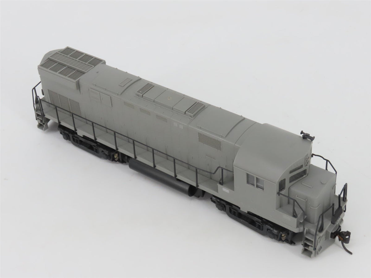 HO Scale Atlas/KATO 8050 Undecorated ALCO C-424 Diesel Locomotive