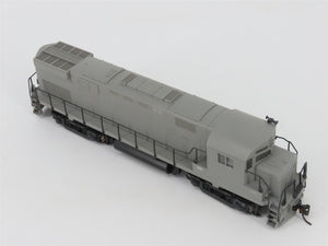 HO Scale Atlas/KATO 8050 Undecorated ALCO C-424 Diesel Locomotive