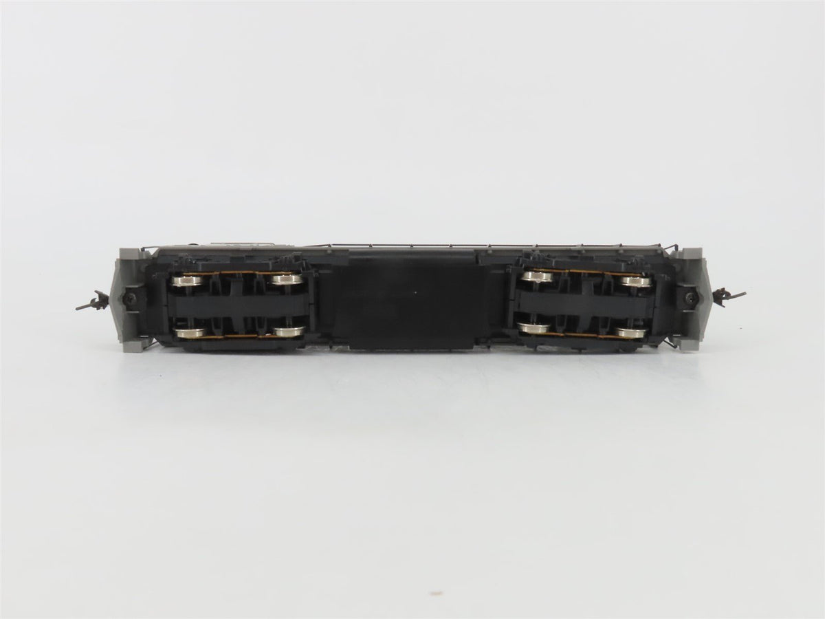 HO Scale Atlas/KATO 8050 Undecorated ALCO C-424 Diesel Locomotive