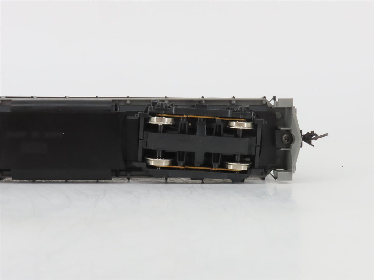 HO Scale Atlas/KATO 8050 Undecorated ALCO C-424 Diesel Locomotive