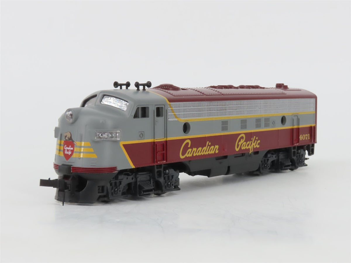 HO Scale Atlas 8307 CP Canadian Pacific EMD FP7 Diesel Locomotive #4071