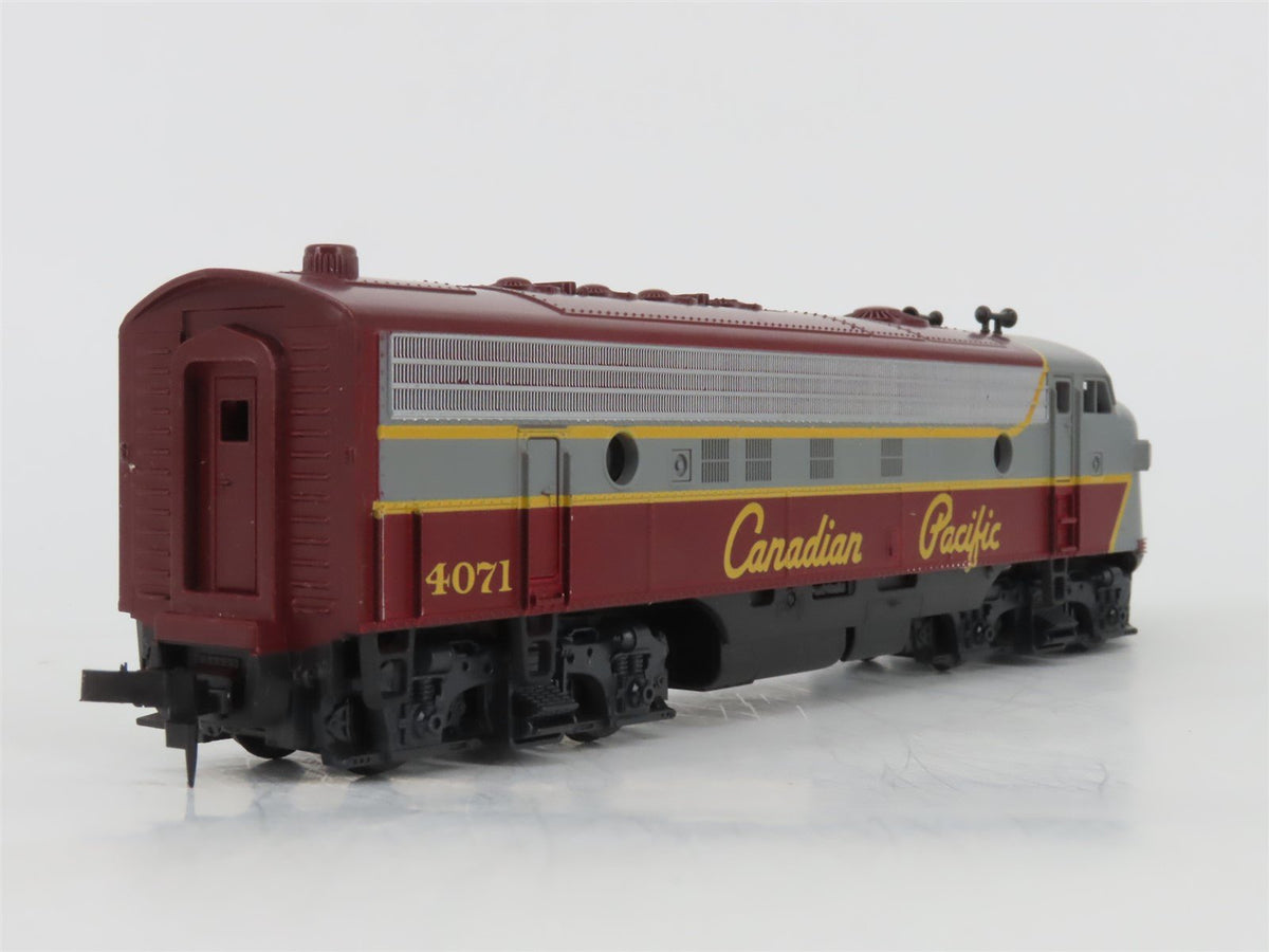 HO Scale Atlas 8307 CP Canadian Pacific EMD FP7 Diesel Locomotive #4071