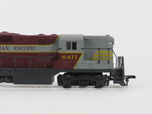 HO Scale Atlas/KATO 8207 CP Canadian Pacific EMD GP7 Diesel Locomotive #8411