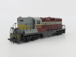HO Scale Atlas/KATO 8207 CP Canadian Pacific EMD GP7 Diesel Locomotive #8411