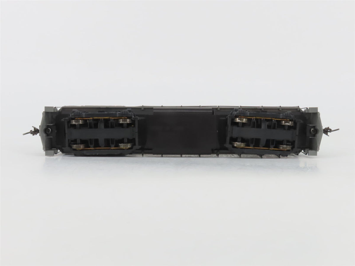 HO Scale Atlas/KATO 8055 Undecorated ALCO C-424 Ph. 1 Diesel Locomotive
