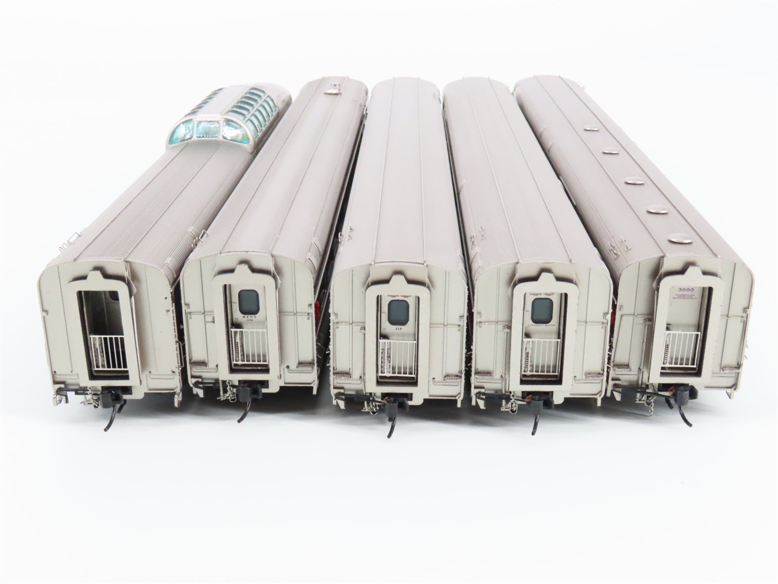 HO Rapido 210003 The Canadian FP9A/B/A Diesel Passenger Train Set w/ DCC & Sound