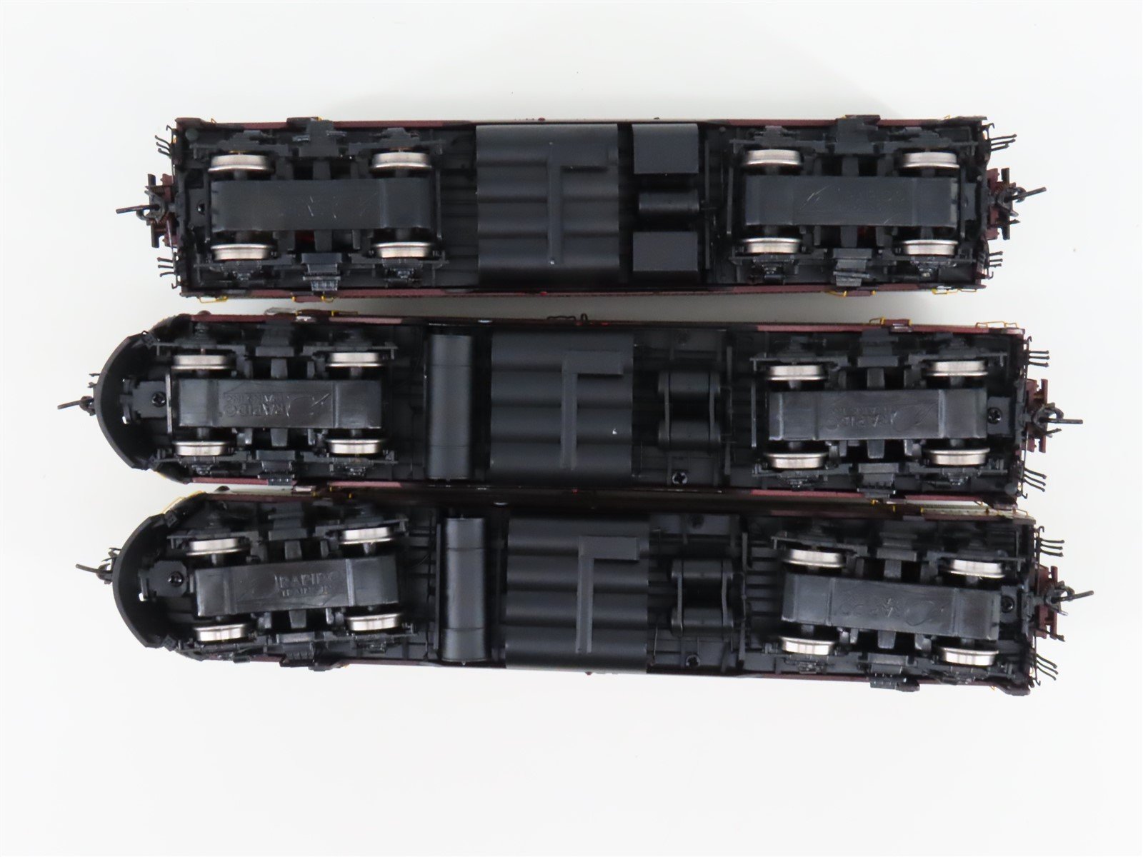 HO Rapido 210003 The Canadian FP9A/B/A Diesel Passenger Train Set w/ DCC & Sound