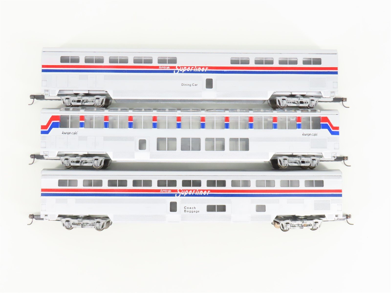 HO Scale AMTK Amtrak Superliner 3-Car Passenger Set