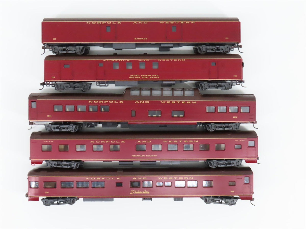 HO Scale Rivarossi NW Norfolk &amp; Western &quot;The Powhatan Arrow&quot; 5-Car Passenger Set