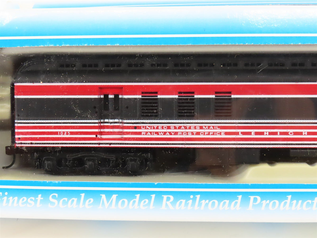 HO Scale IHC Premier Series LV Lehigh Valley 4-Car Passenger Set