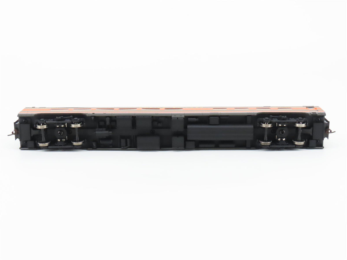 HO Scale Walthers 932-9037 GN Empire Builder AC&amp;F 36-Seat Diner Passenger