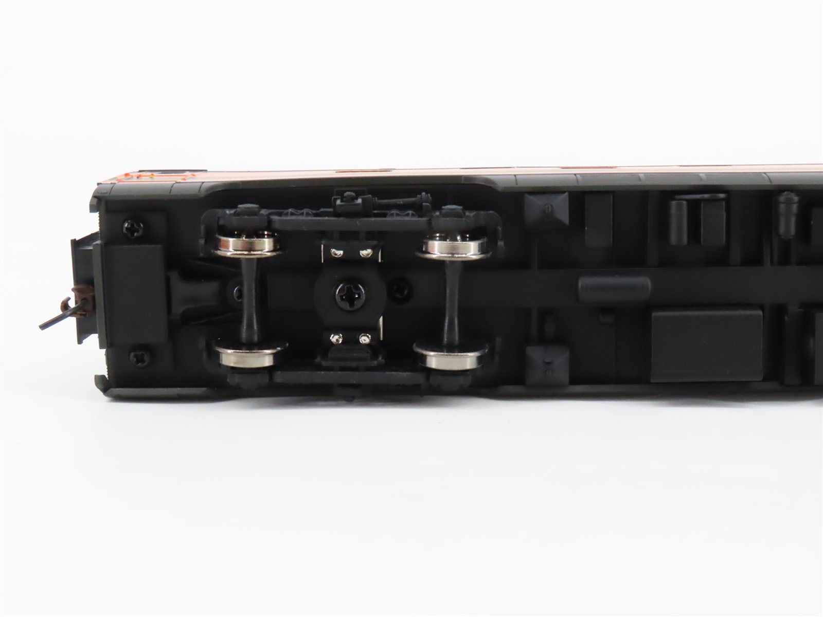 HO Scale Walthers 932-9033 GN Empire Builder P-S 7-4-3-1 Sleeper Passenger