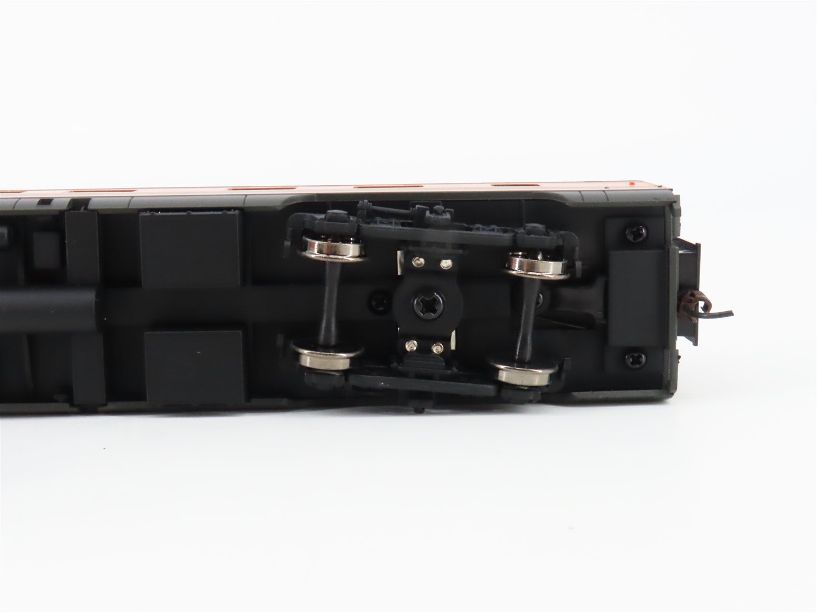 HO Scale Walthers 932-9033 GN Empire Builder P-S 7-4-3-1 Sleeper Passenger