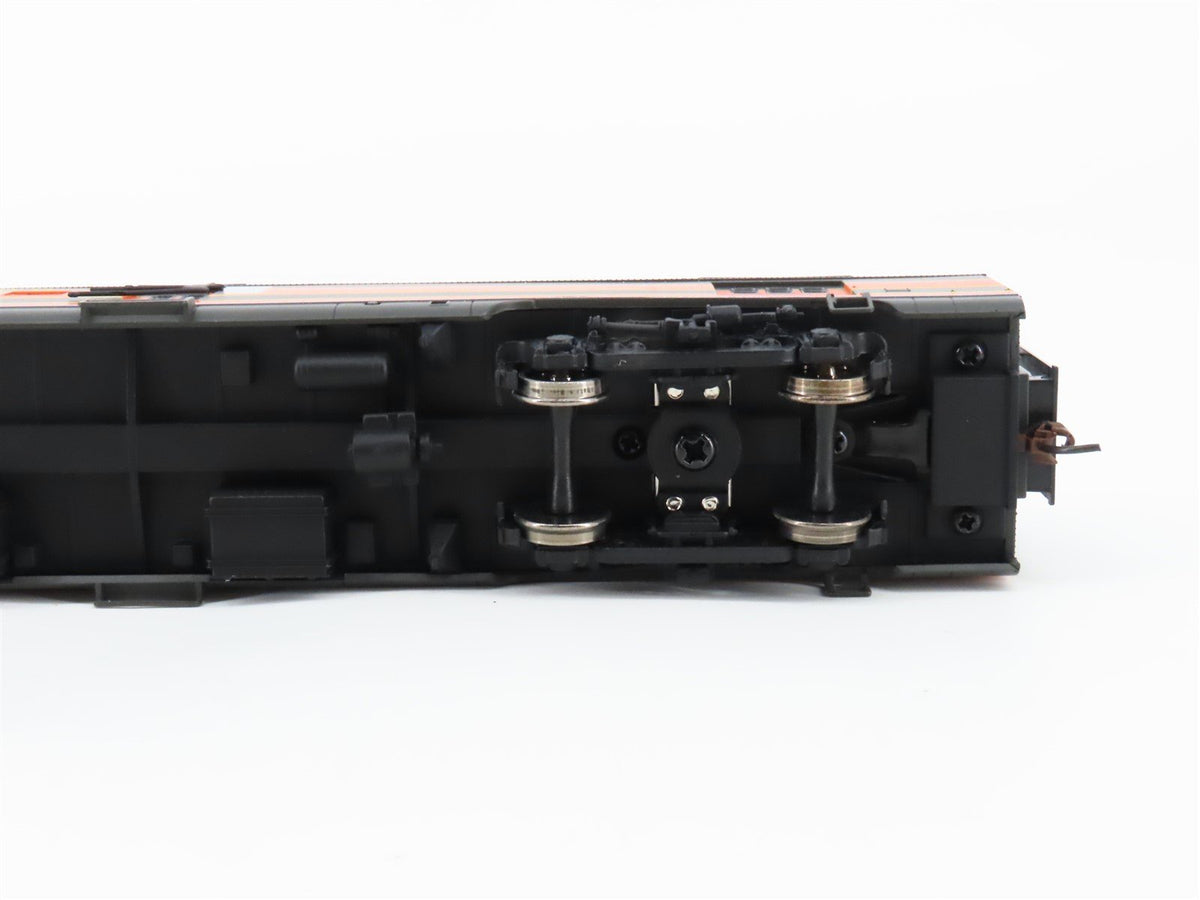 HO Scale Walthers 932-9032 GN Empire Builder AC&amp;F Baggage-Mail Passenger Car