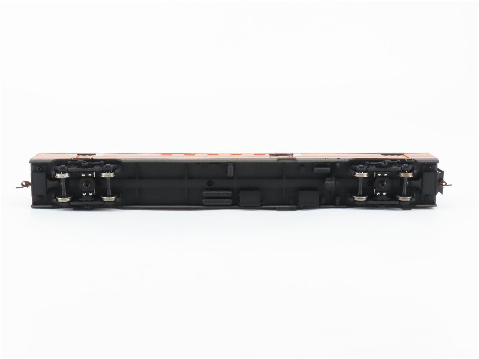 HO Scale Walthers 932-9032 GN Empire Builder AC&F Baggage-Mail Passenger Car