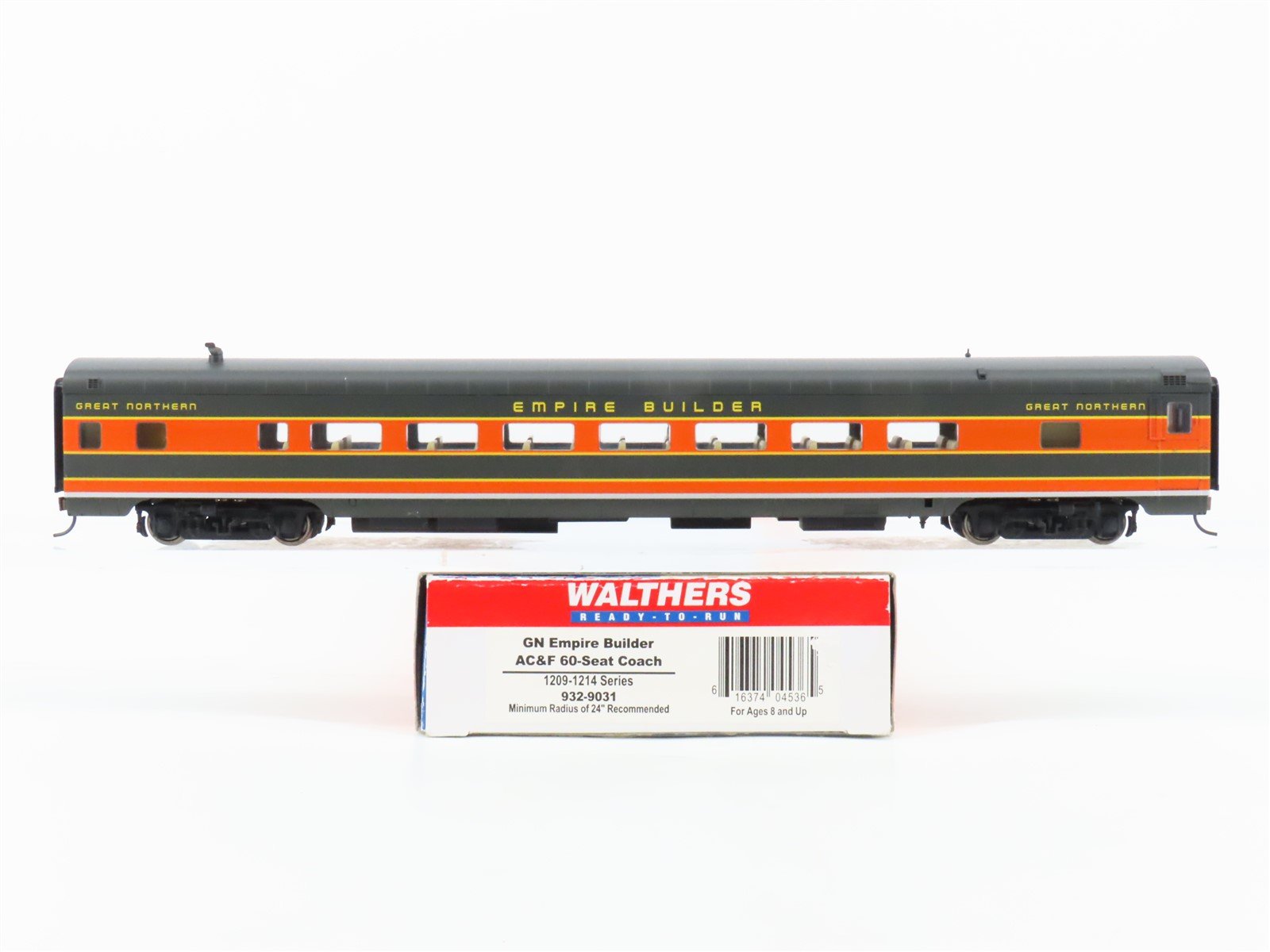 HO Scale Walthers 932-9031 GN Empire Builder AC&F 60-Seat Coach Passenger