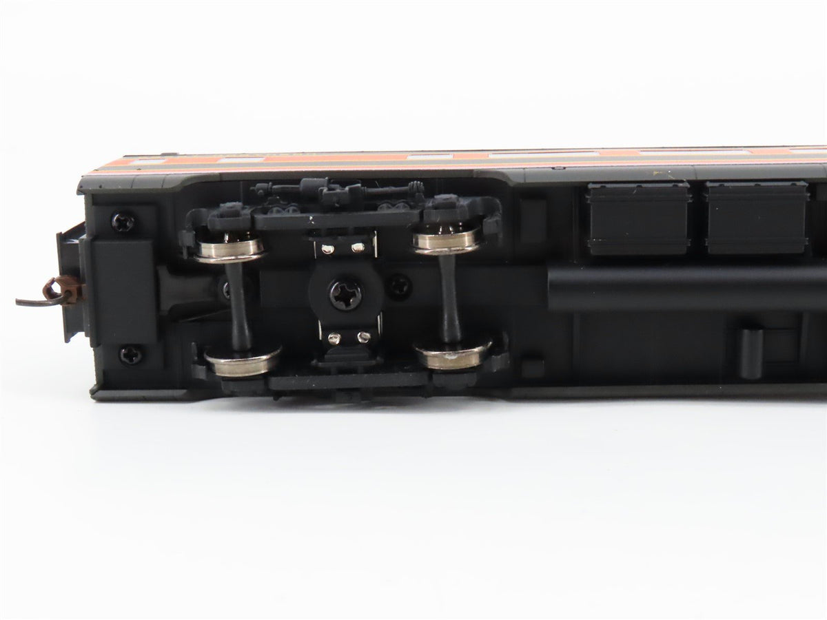 HO Scale Walthers 932-9031 GN Empire Builder AC&amp;F 60-Seat Coach Passenger