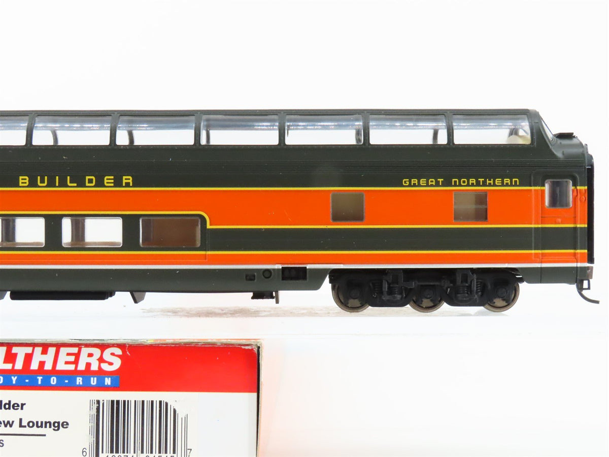 HO Walthers 932-9040 GN Empire Builder Budd Great Dome View Lounge Passenger