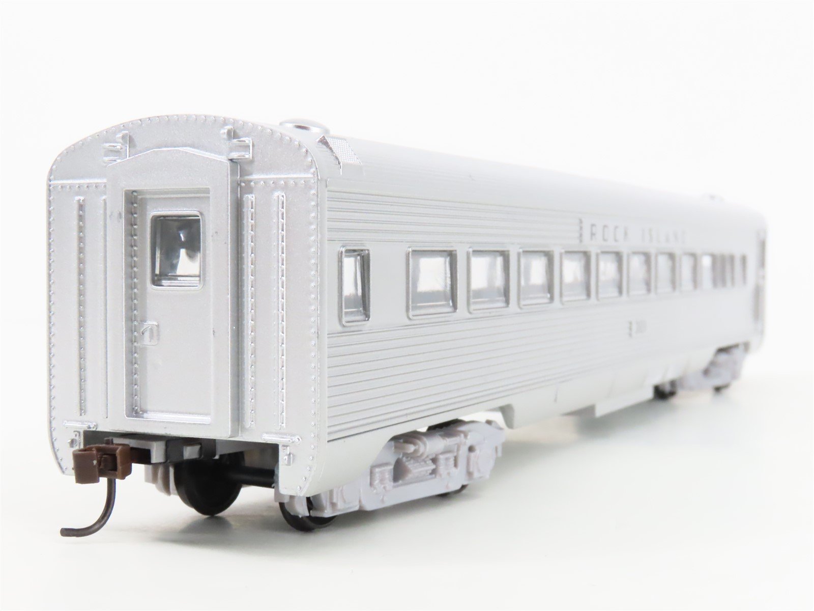 HO Scale Athearn 7924 RI Rock Island Streamline Coach Passenger Car #301