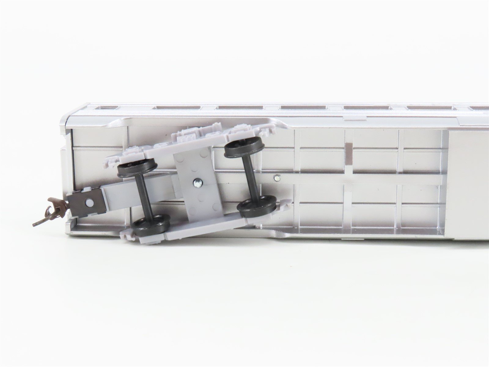 HO Scale Athearn 7924 RI Rock Island Streamline Coach Passenger Car #301