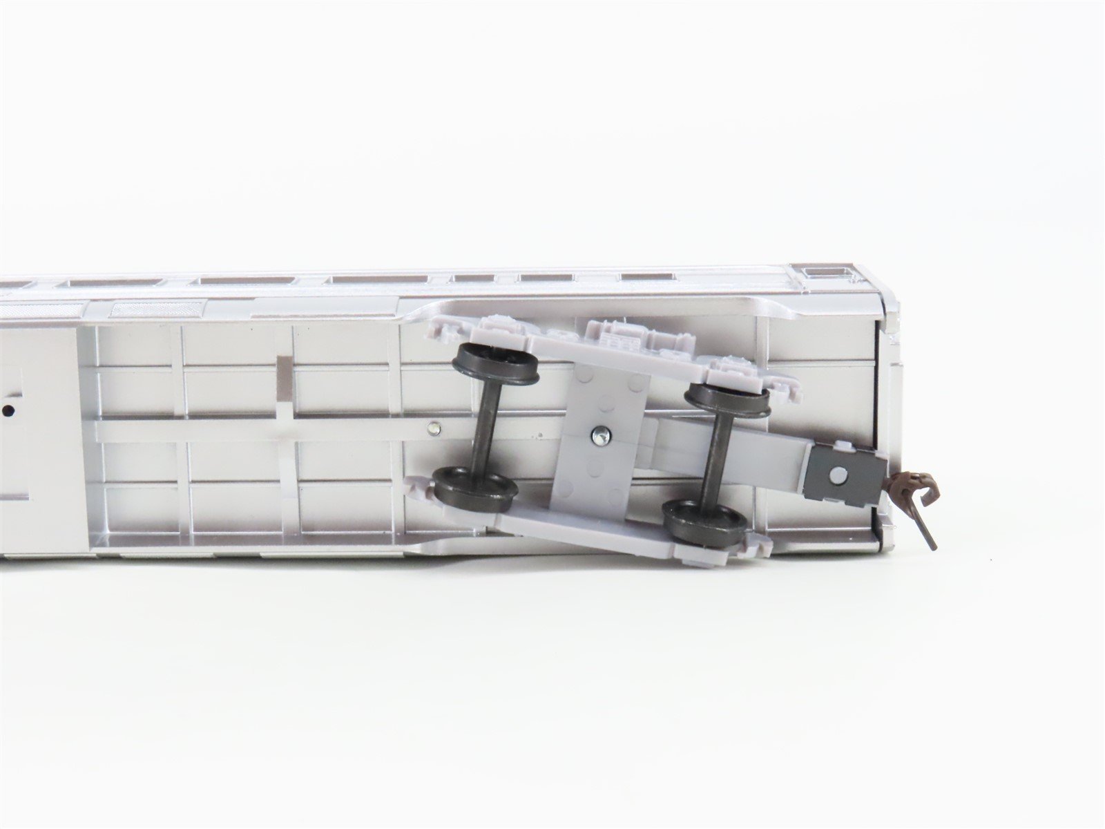 HO Scale Athearn 7924 RI Rock Island Streamline Coach Passenger Car #301