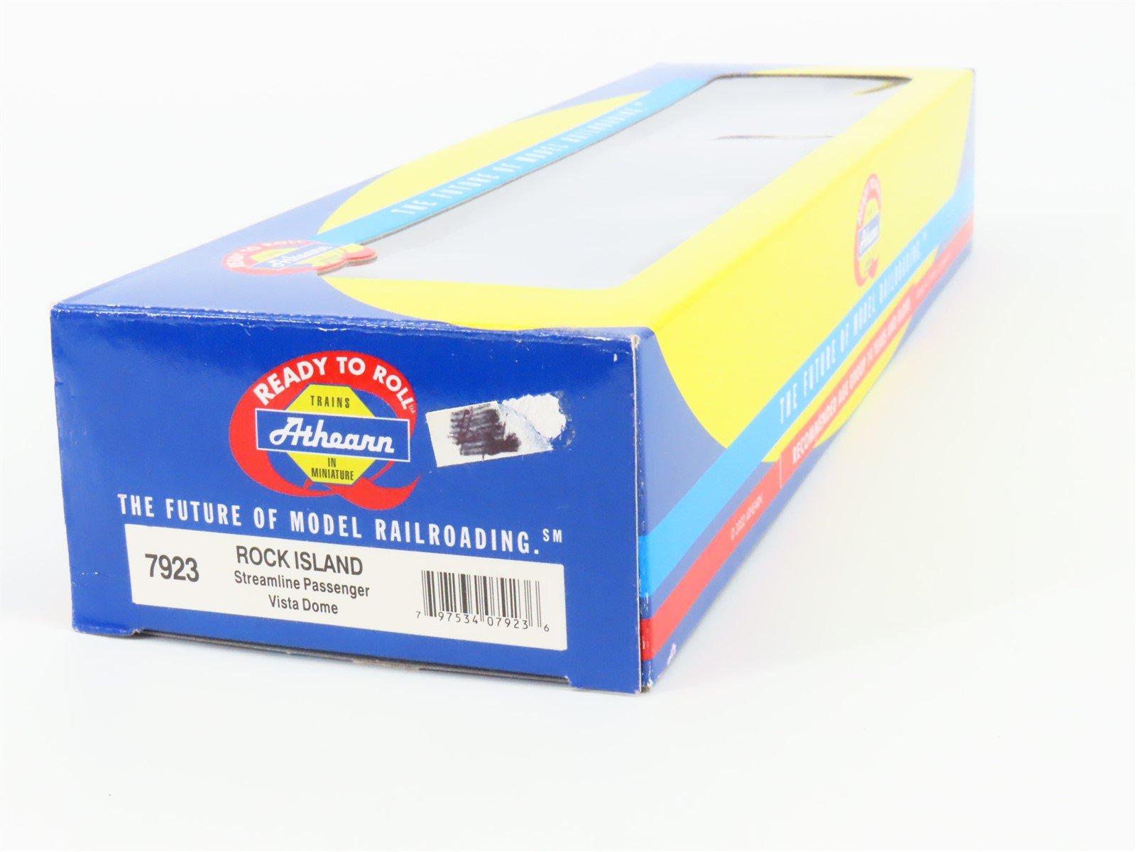 HO Scale Athearn 7923 RI Rock Island Streamline Vista Dome Passenger 