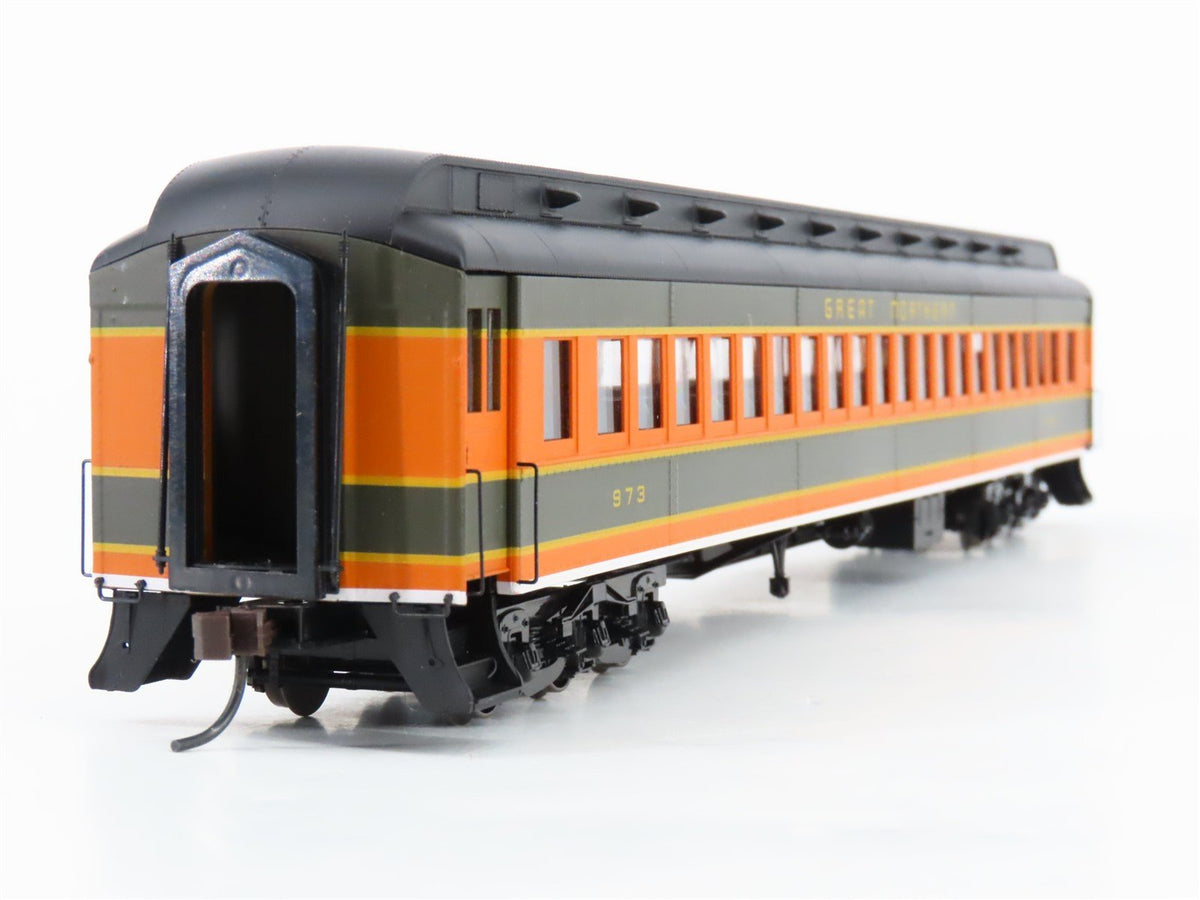 HO Scale Atlas Master Line 20003046 GN Great Northern Coach Passenger #973