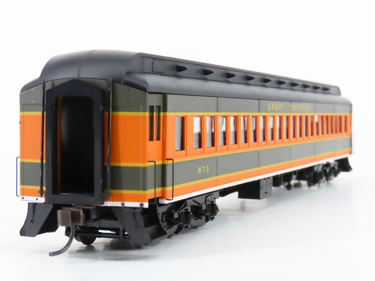 HO Scale Atlas Master Line 20003046 GN Great Northern Coach Passenger #973