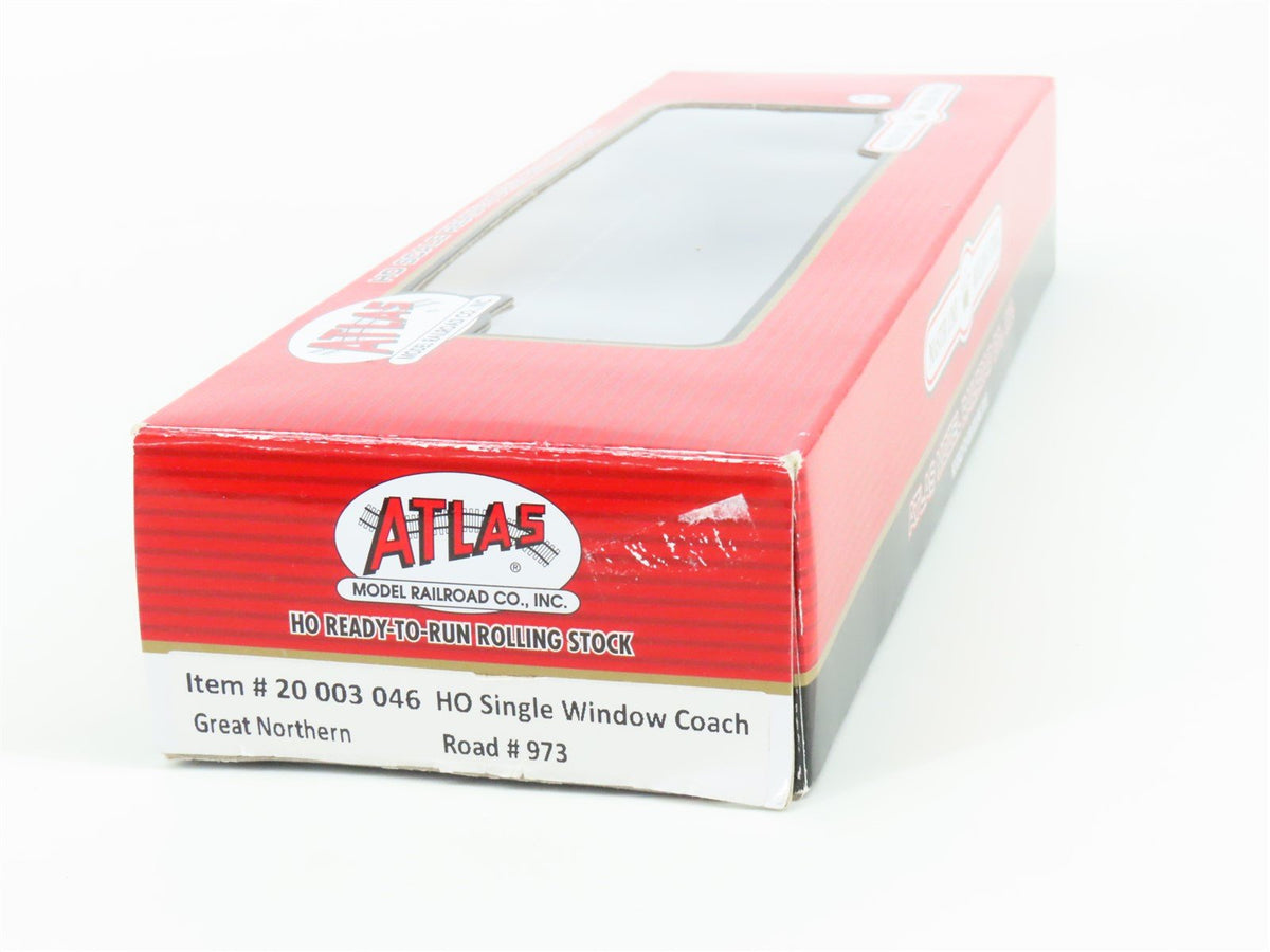 HO Scale Atlas Master Line 20003046 GN Great Northern Coach Passenger #973