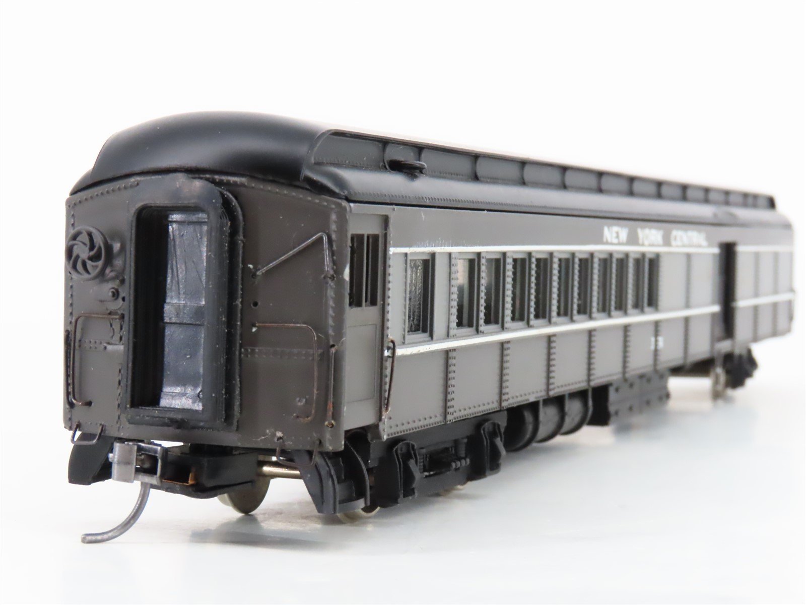 HO Scale Bachmann Spectrum 89101 NYC New York Central Combine Passenger #304