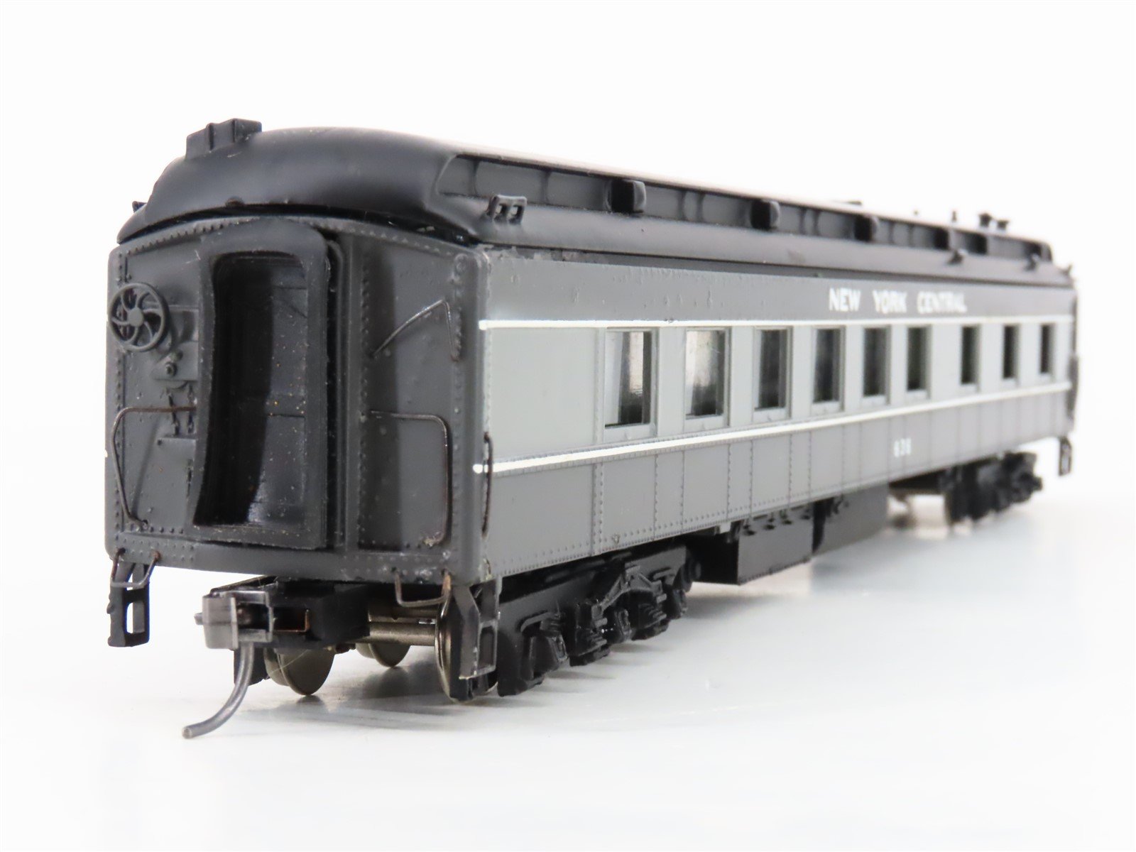 HO Scale Bachmann Spectrum 89104 NYC New York Central Diner Passenger #636