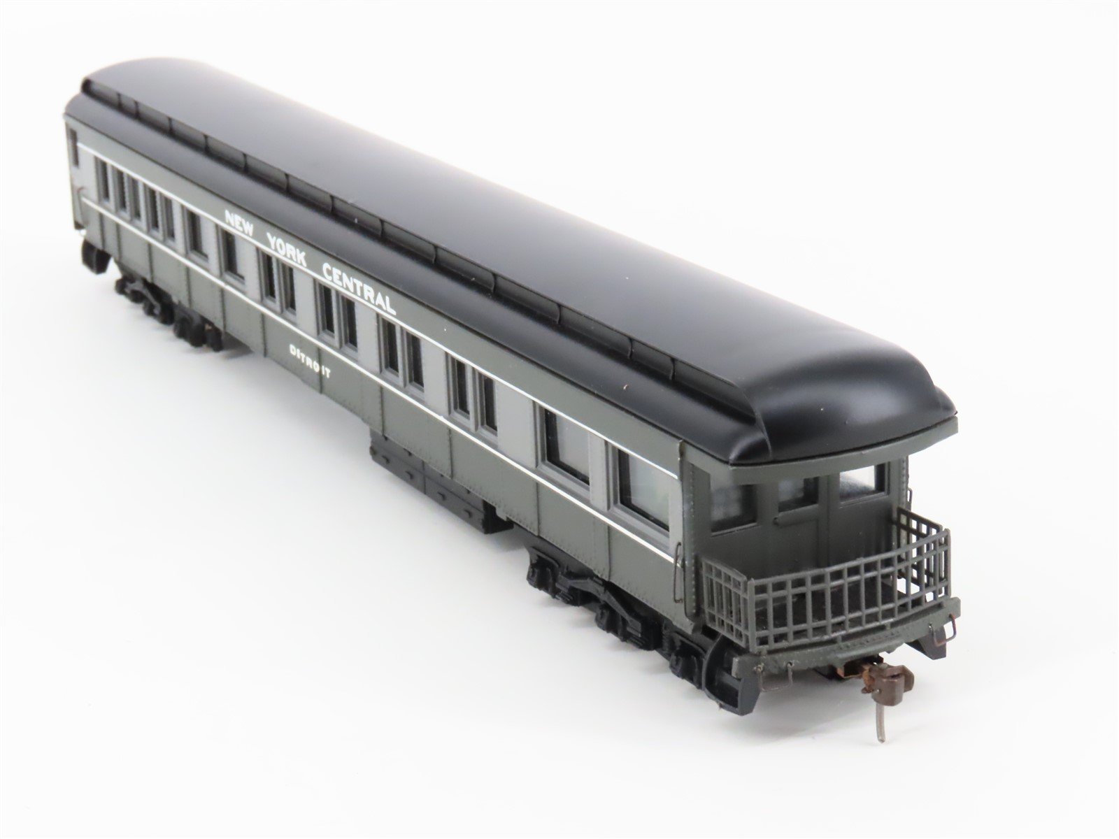 HO Bachmann Spectrum 89106 NYC New York Central Observation Passenger 
