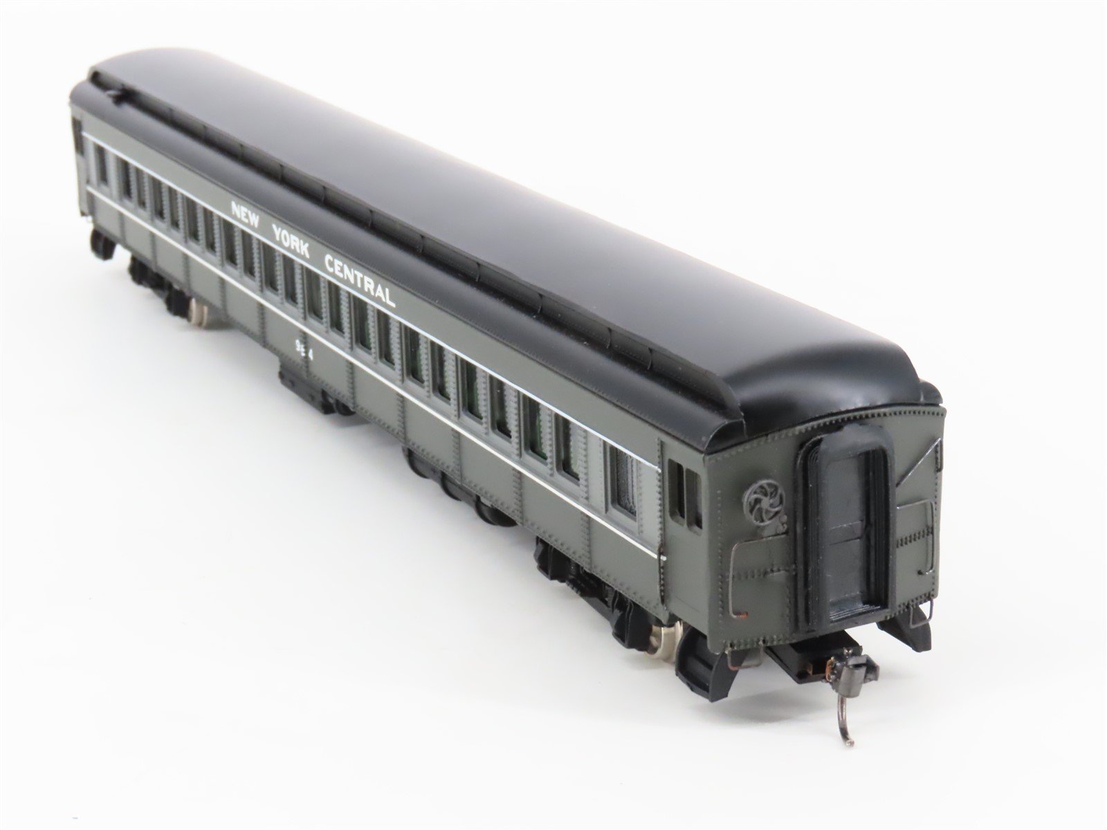 HO Scale Bachmann Spectrum 89105 NYC New York Central Coach Passenger #964